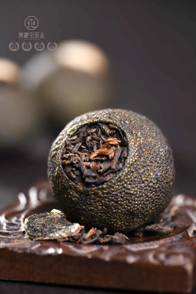 小青柑上的白霜，是發霉了嗎？