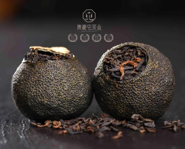 小青柑上的白霜，是發霉了嗎？