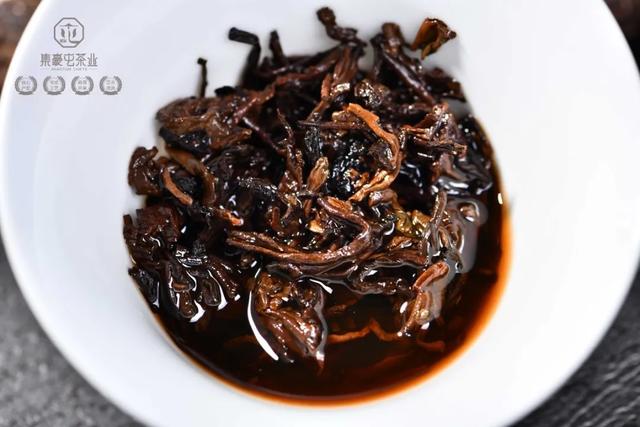 班章熟茶的魅力,無(wú)常可以給你