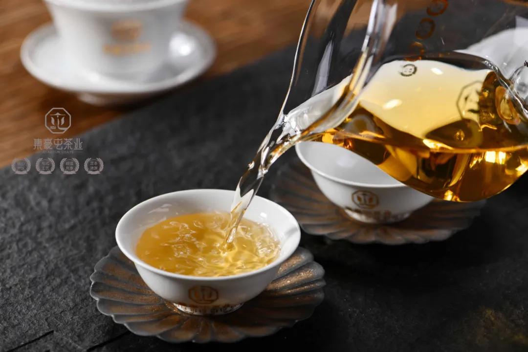 茶如人生,苦在其中必回甜