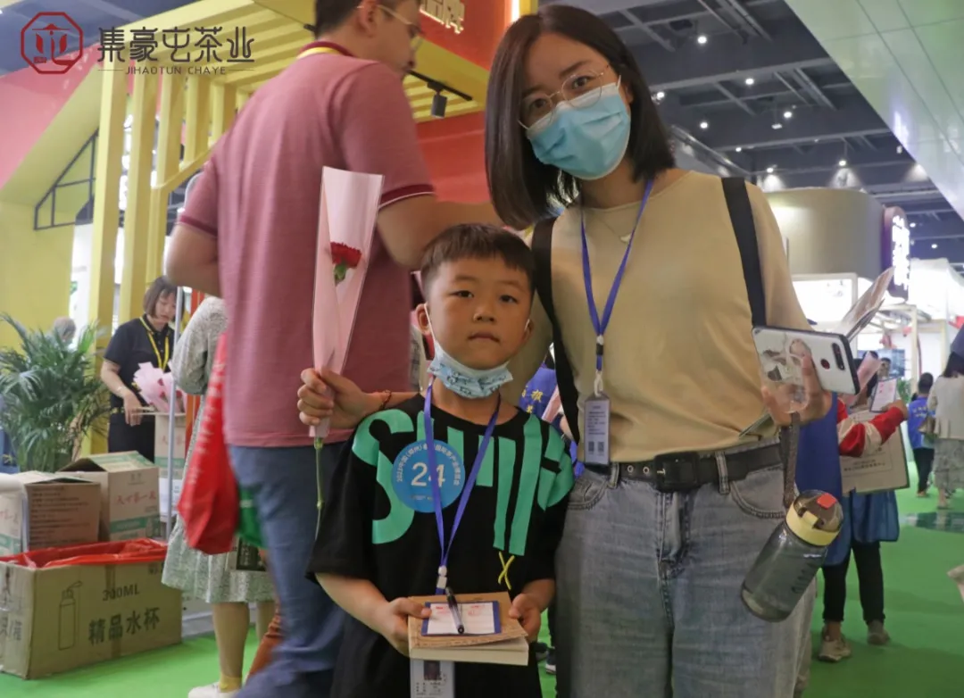 母親節(jié),讓我們以茶敬愛